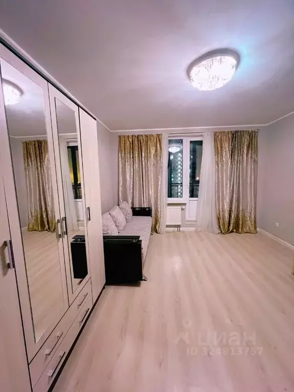 Студия Санкт-Петербург ул. Русановская, 19к3 (28.0 м) - Фото 1