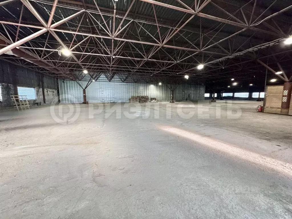 Склад в Мурманская область, Мурманск Домостроительная ул., 16к3 (2500 ... - Фото 2