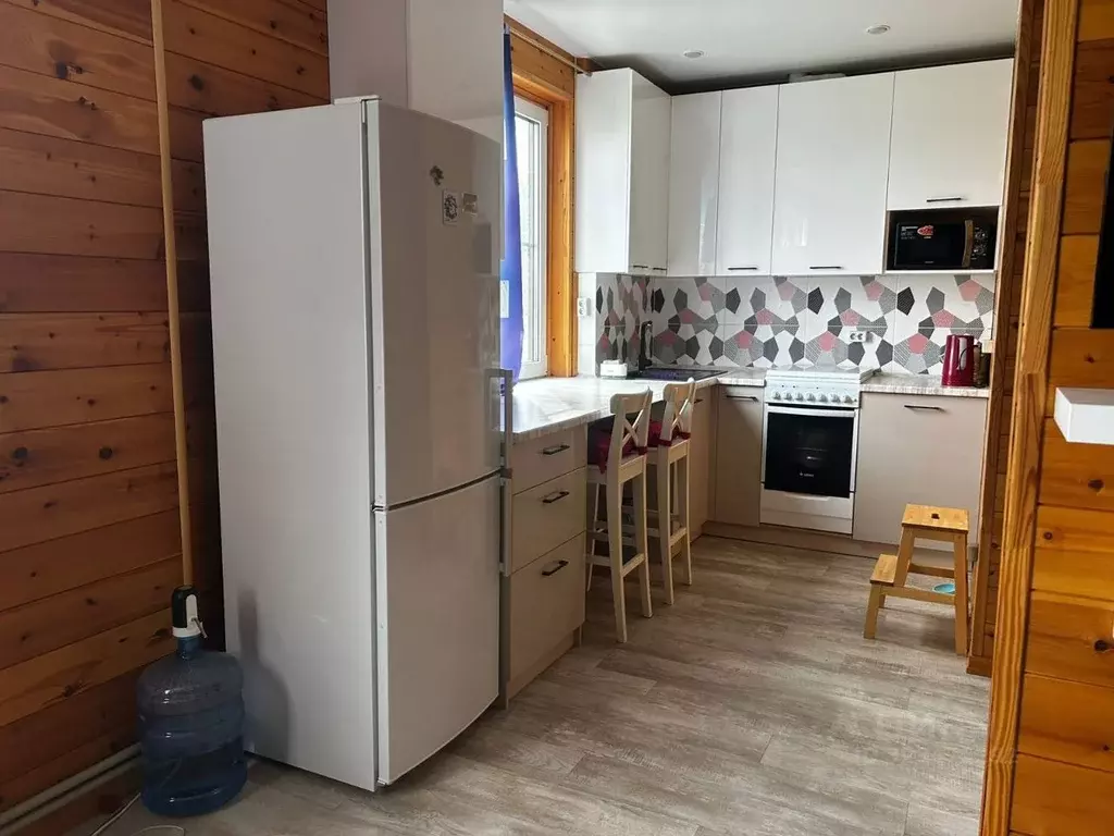 Дом в Новосибирская область, Ордынский район, Пичугово море кп  (100 ... - Фото 2