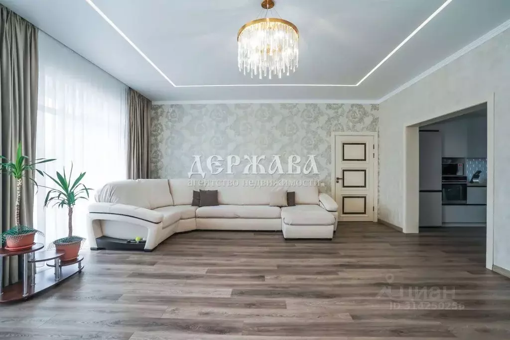 Коттедж в Белгородская область, Старый Оскол ул. Ленина (183 м) - Фото 1