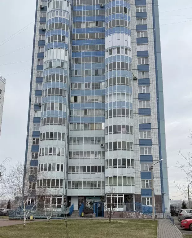1-к кв. Красноярский край, Красноярск наб. Ярыгинская, 35 (42.0 м) - Фото 0