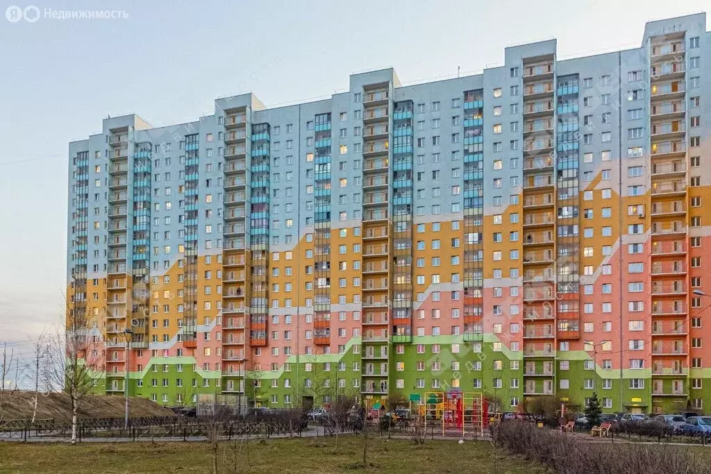 3-комнатная квартира: Санкт-Петербург, проспект Маршака, 14к2 (77 м) - Фото 1