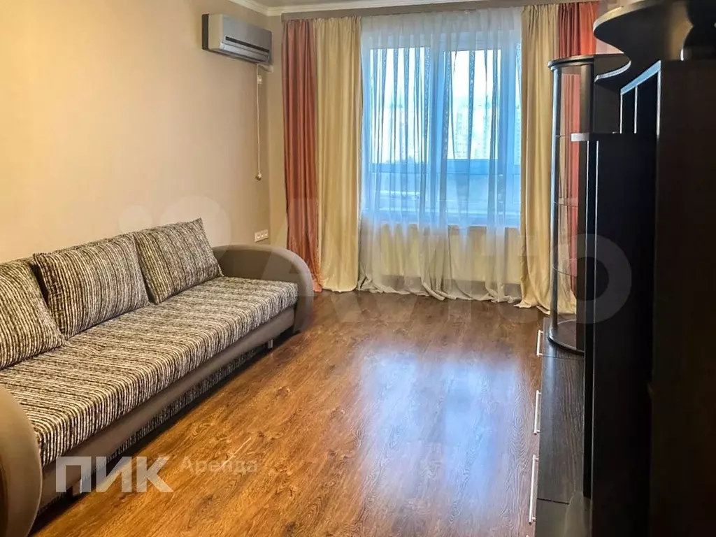 1-к. квартира, 43 м, 12/19 эт. - Фото 0