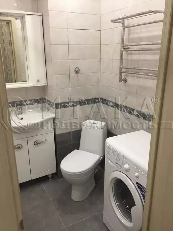 1-к. квартира, 36 м, 3/18 эт. - Фото 0