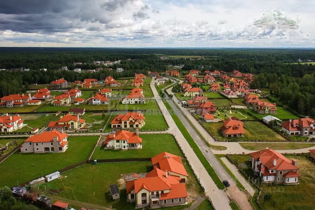 Участок в Ленинградская область, Выборгский район, Первомайское с/пос, ... - Фото 1