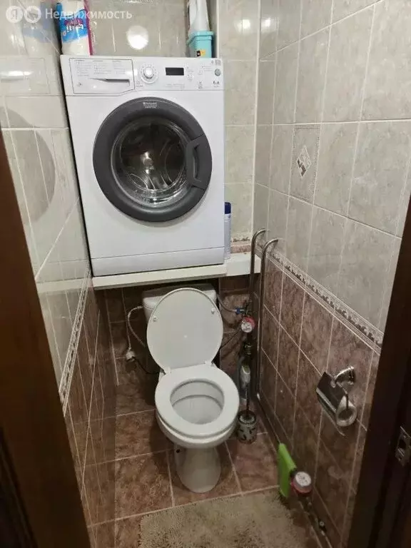 3-комнатная квартира: Тюмень, Профсоюзная улица, 13 (63 м) - Фото 1
