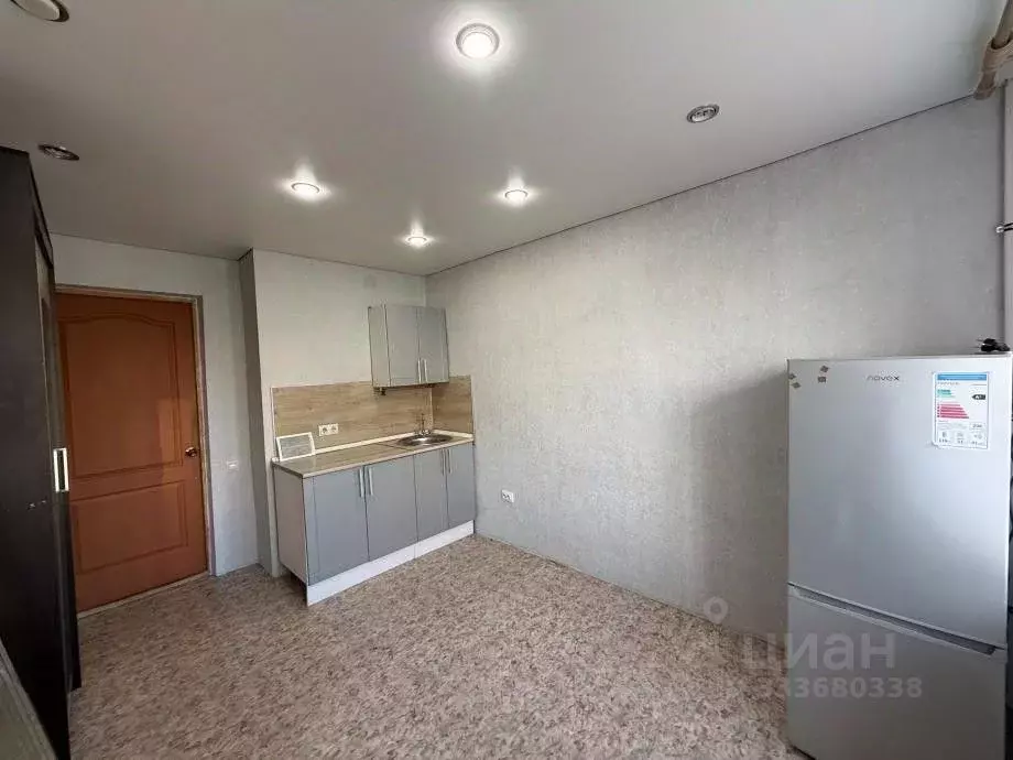 Комната Татарстан, Зеленодольск ул. Комарова, 8 (12.7 м) - Фото 1