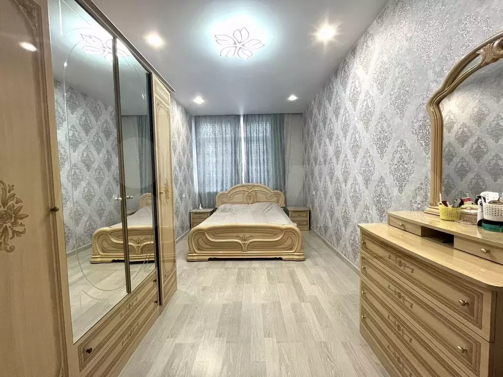 2-к. квартира, 80,7 м, 3/7 эт. - Фото 1