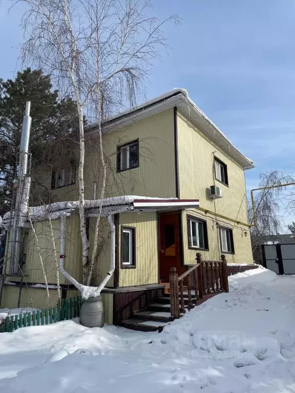 Дом в Саха (Якутия), Якутск Покровское шоссе, 7-й км (130 м) - Фото 1