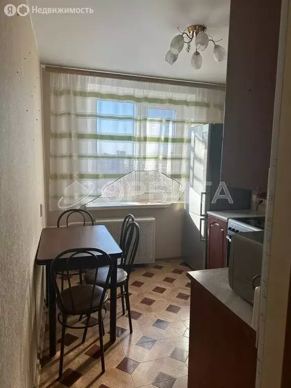 2-комнатная квартира: Тюмень, улица 30 лет Победы, 50 (42.7 м) - Фото 2