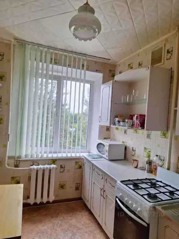 3-к кв. Омская область, Омск просп. Королева, 16 (63.0 м) - Фото 2