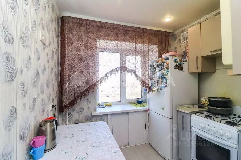 2-к кв. Тюменская область, Тюмень ул. Карла Маркса, 129 (43.0 м) - Фото 2