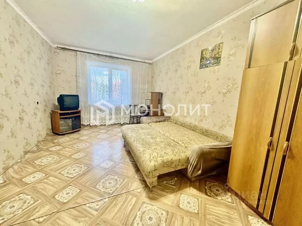 2-к кв. Белгородская область, Старый Оскол Макаренко мкр, 12 (40.0 м) - Фото 1