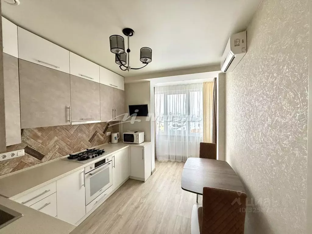 1-к кв. Крым, Симферополь ул. Старозенитная, 9 (31.0 м) - Фото 1