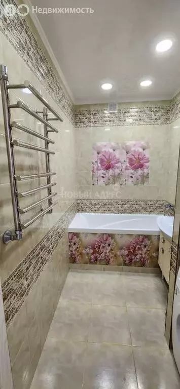 3-комнатная квартира: Калуга, улица Фомушина, 3 (85 м) - Фото 0