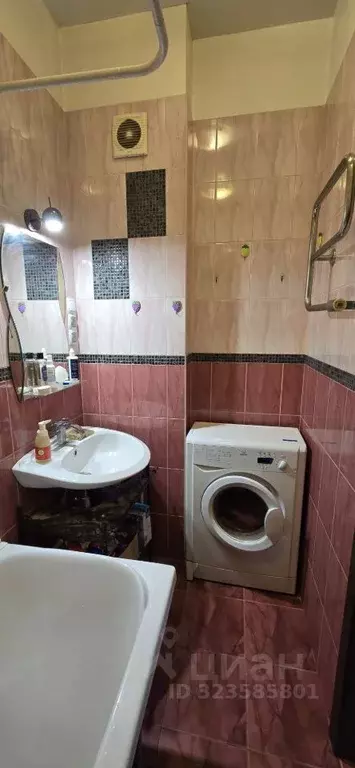 Студия Свердловская область, Екатеринбург ул. Бабушкина, 23 (24.0 м) - Фото 1