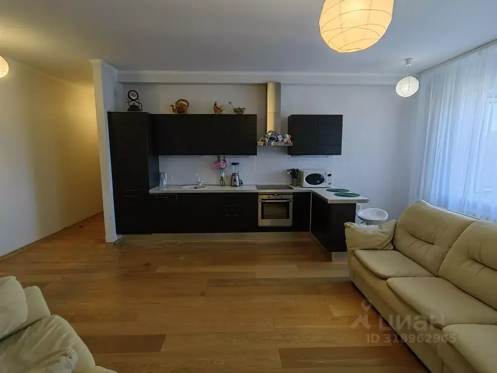 2-к кв. Коми, Сыктывкар Советская ул., 3 (87.0 м) - Фото 1