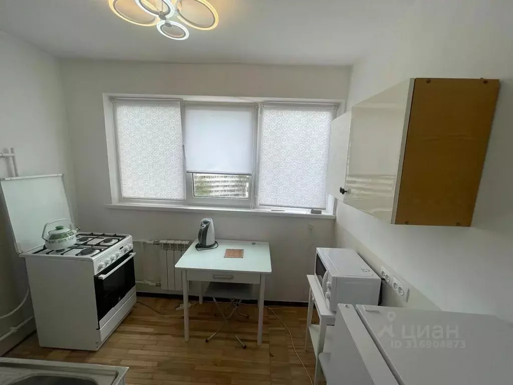 3-к кв. Санкт-Петербург ул. Ивана Фомина, 5К1 (61.0 м) - Фото 0