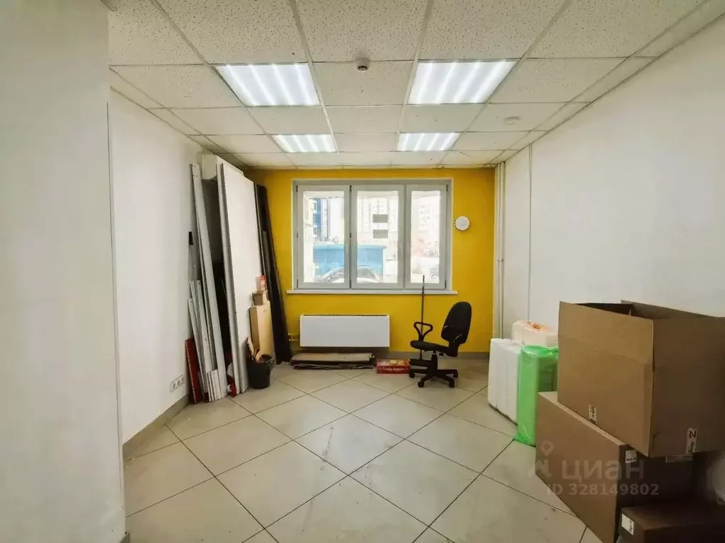 Помещение свободного назначения в Москва ул. Вертолетчиков, 13 (25 м) - Фото 1