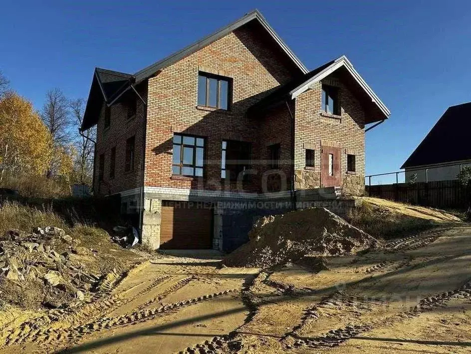 Дом в Воронежская область, Семилукское с/пос, с. Ендовище ул. ... - Фото 1