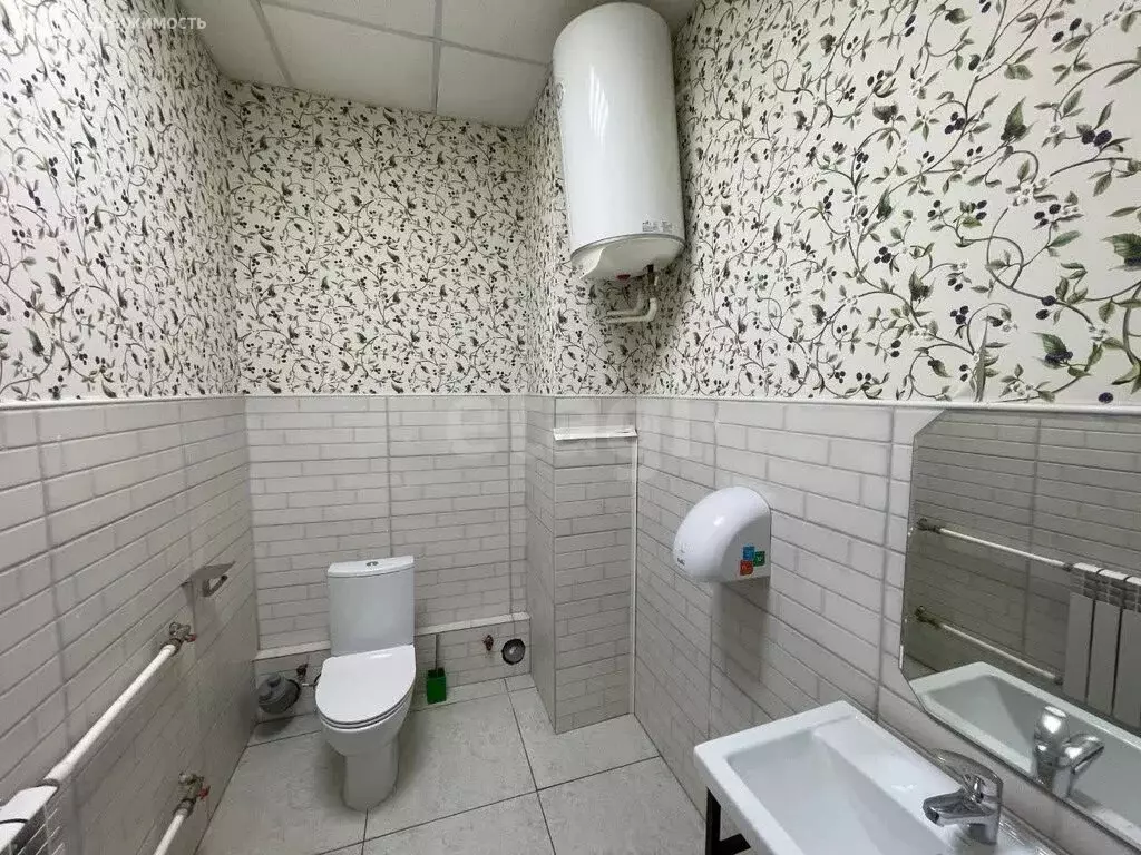 Офис (85 м) - Фото 1