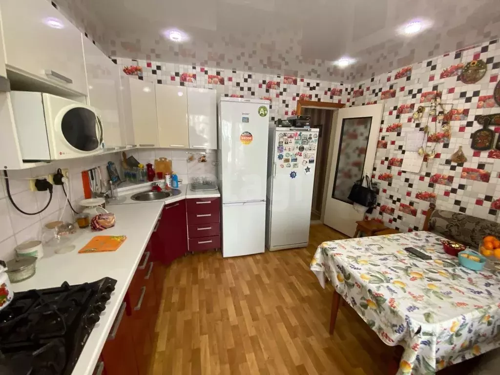 3-к кв. Смоленская область, Смоленск пос. 430 километр, 12А (69.2 м) - Фото 1