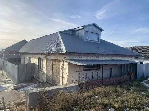 Дом в Челябинская область, Троицк ул. Имени С.Н. Халтурина, 29 (186 м) - Фото 1