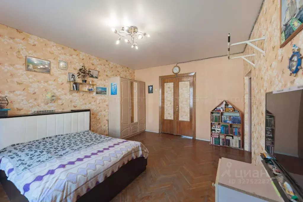 4-к кв. Татарстан, Казань ул. Гагарина, 83 (95.9 м) - Фото 1