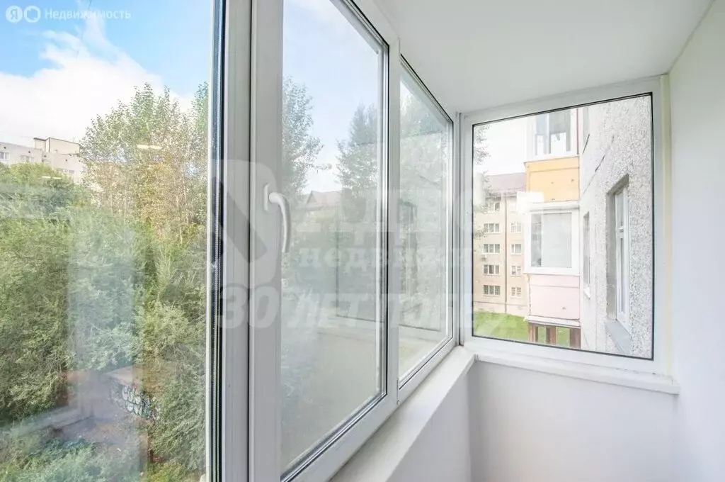 1-комнатная квартира: Тюмень, улица 50 лет Октября, 80к1 (45.1 м) - Фото 2
