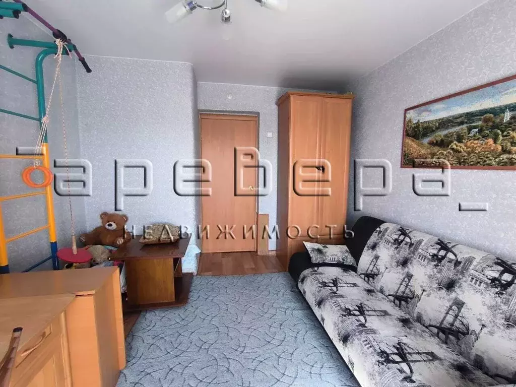 2-к кв. Красноярский край, Красноярск ул. 60 лет Октября, 141 (52.5 м) - Фото 0