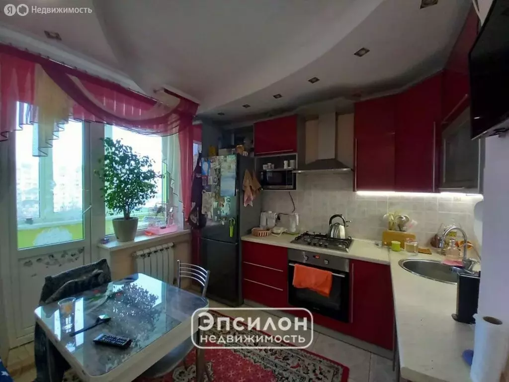 1-комнатная квартира: Курск, проспект Хрущёва, 21 (41 м) - Фото 2