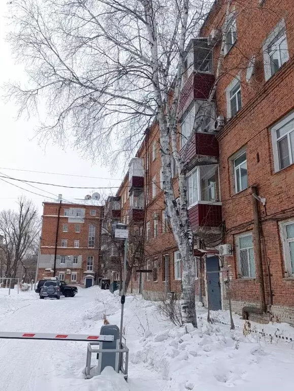 3-комнатная квартира: Комсомольск-на-Амуре, улица Аллея Труда, 9 (66.6 ... - Фото 1