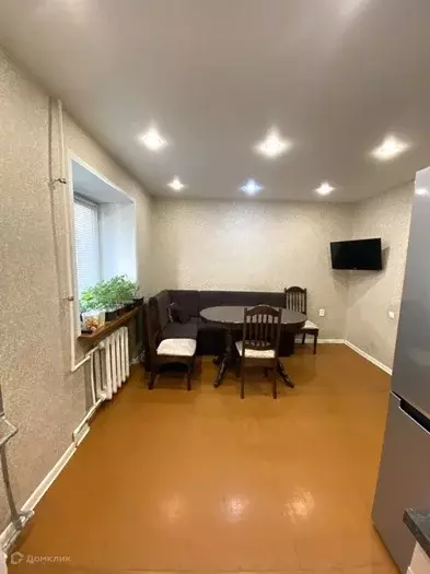 Продаётся 4-к квартира, 62 м - Фото 1