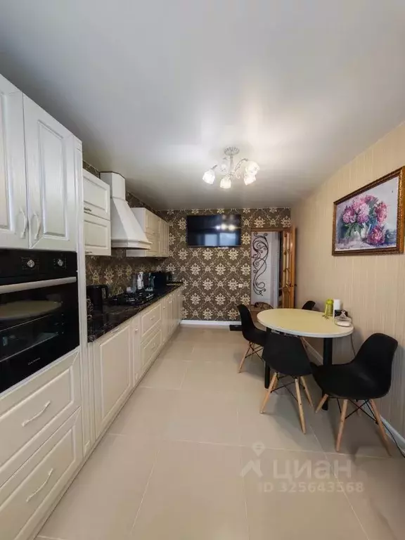 3-к кв. Волгоградская область, Волгоград ул. Академика Павлова, 4 ... - Фото 2