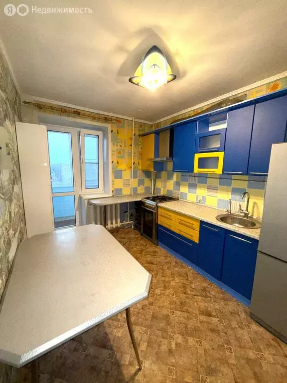 2-комнатная квартира: Вологда, улица Дзержинского, 17 (49 м) - Фото 1