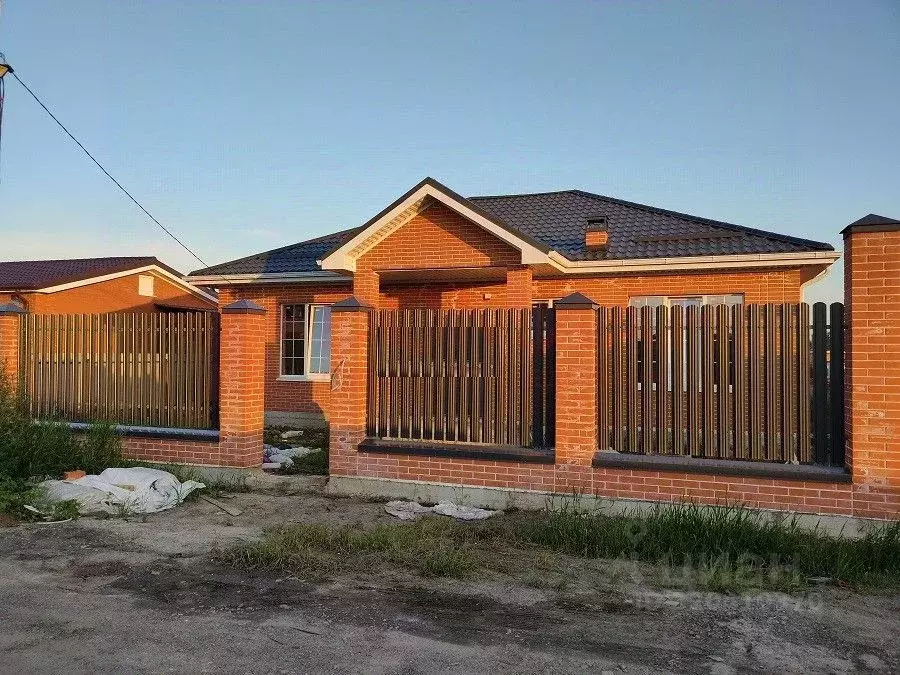 Дом в Ростовская область, Аксайский район, Ольгинская ст-ца ул. Ленина ... - Фото 1