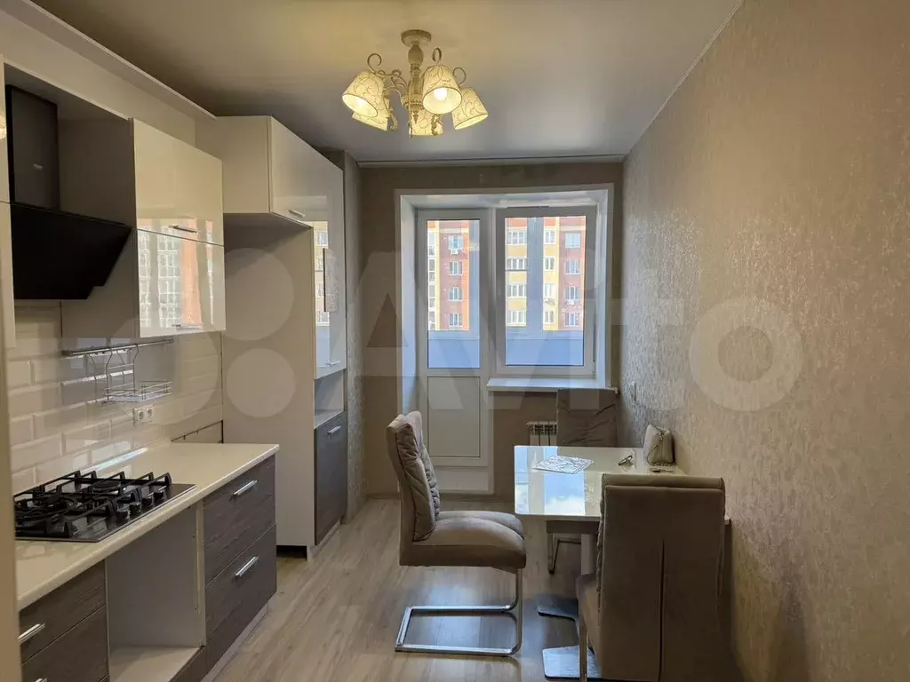 2-к. квартира, 60 м, 7/9 эт. - Фото 1