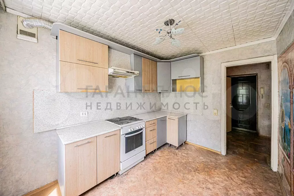 1-к. квартира, 29,9 м, 5/5 эт. - Фото 0