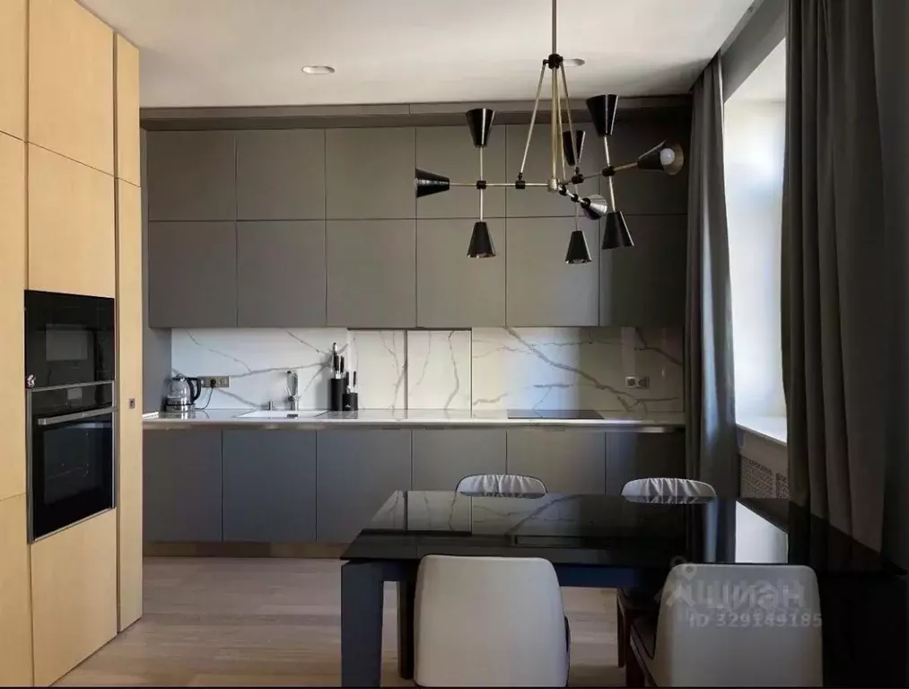 3-к кв. Москва Авиационная ул., 77к2 (101.0 м) - Фото 1