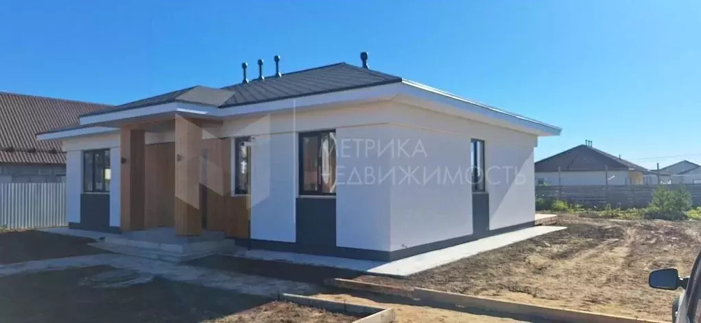 Коттедж в Тюменская область, Тюменский муниципальный округ, с. ... - Фото 1