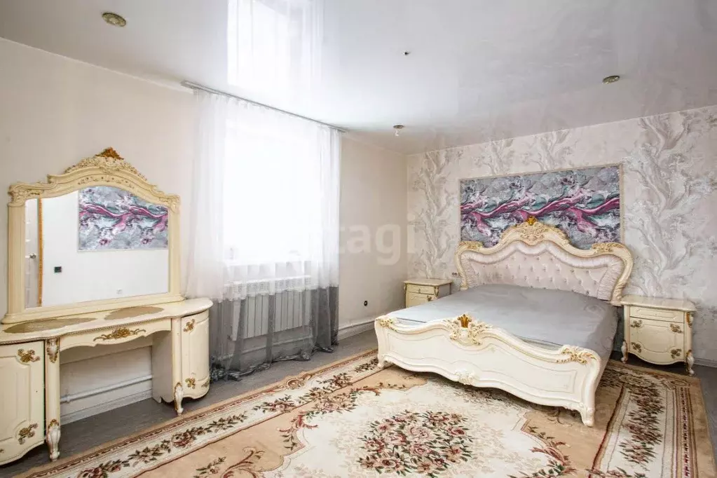 Дом в Кемеровская область, Кемерово Рабочая ул. (176 м) - Фото 1