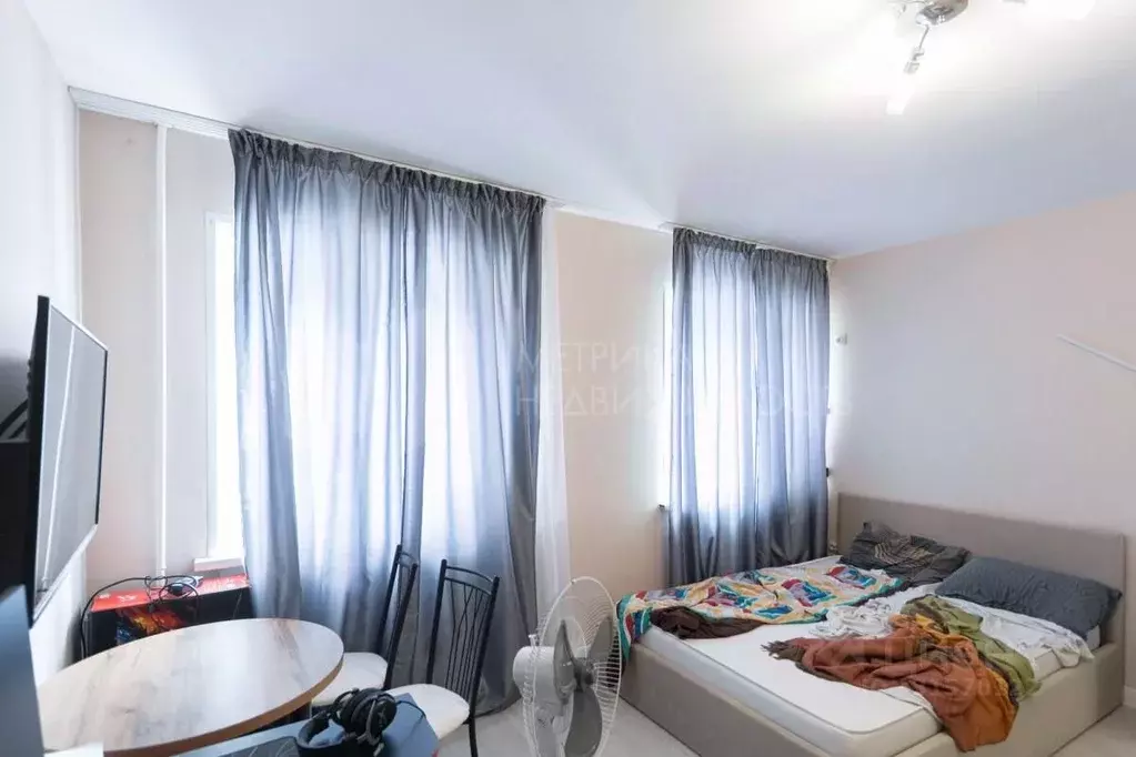 Студия Тюменская область, Тюмень ул. Мельникайте, 83к2 (23.1 м) - Фото 1