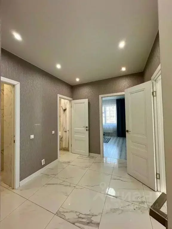 2-к кв. Саха (Якутия), Якутск ул. Кирова, 35 (62.0 м) - Фото 1