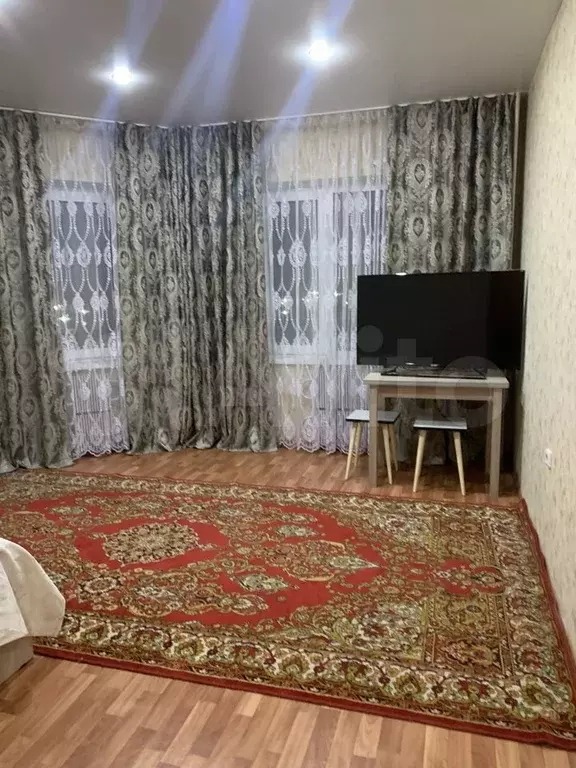 1-к. квартира, 41 м, 3/9 эт. - Фото 0