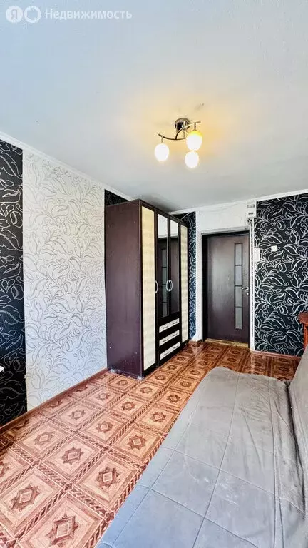 1к в 4-комнатной квартире (11.8 м) - Фото 1