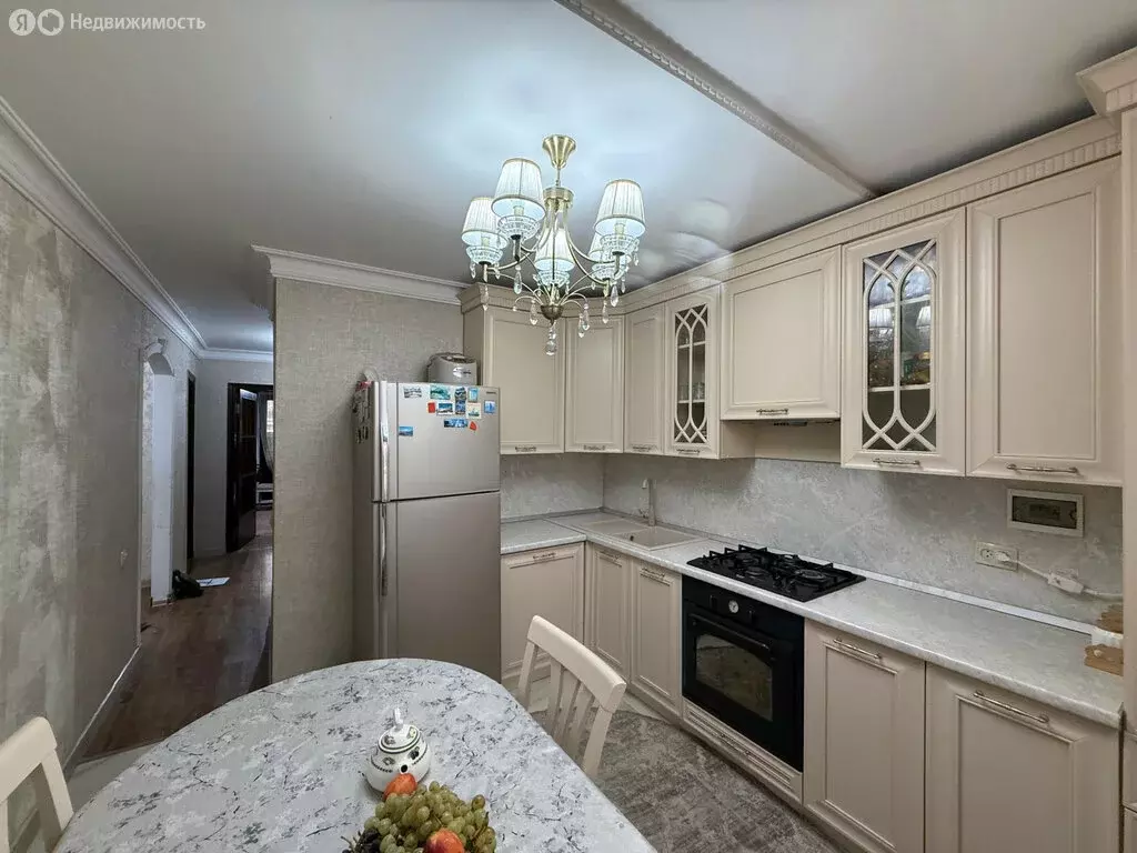 3-комнатная квартира: Дербент, улица Расулбекова, 15 (70 м) - Фото 1