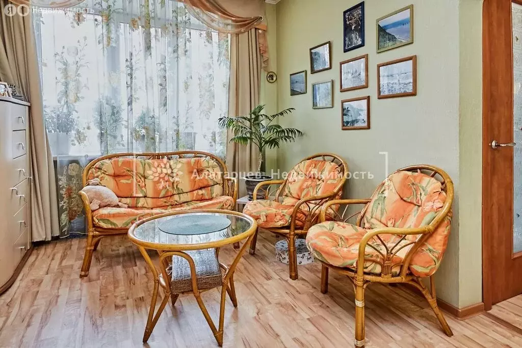 2-комнатная квартира: Томск, улица Пушкина, 52Д (43.7 м) - Фото 1