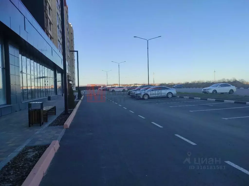 Офис в Белгородская область, Старый Оскол Центральный мкр, 4А (69 м) - Фото 1