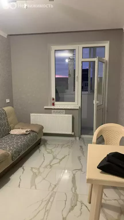 1-комнатная квартира: Краснодар, улица имени Снесарева, 17/1к1 (37 м) - Фото 0