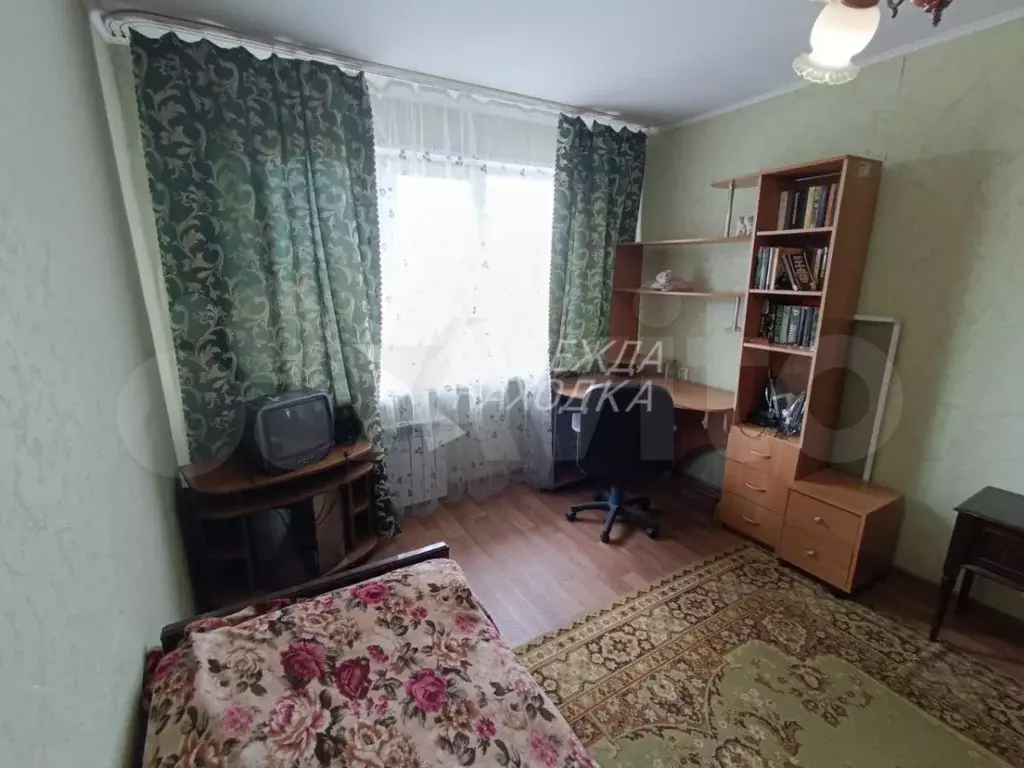 Комната 18 м в 1-к., 5/5 эт. - Фото 1